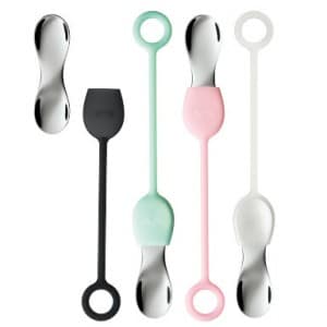 This ice cream spoon uses your body heat to get the perfect scoop, costs more than most desserts 6