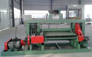 Veneer Peeling Machine with Clipper for Making Wooden Boxes Timbers