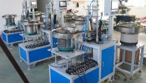 Full-Automatic-U-Shape-Clothespins-Assembling-Machine