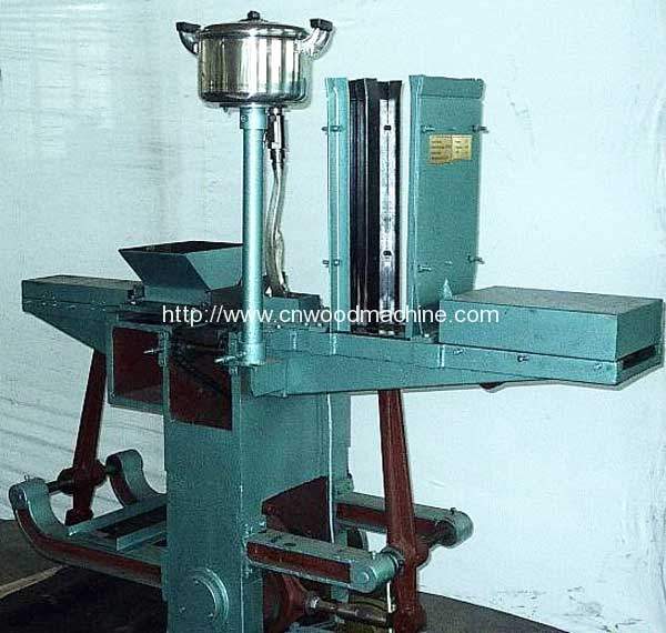 Grooving-Wooden-Slat-Gluing-Machine-and-Pencil-Lead-Installing-Machine