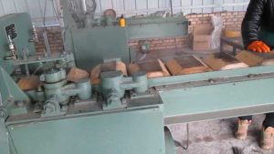 High-Speed-Pencil-Wooden-Slat-Cutting-Machine-Use-Boiling-Wood