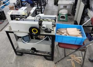 Automatic-Tongue-Depressor-Chamfering-Machine-for-Peru-Customer