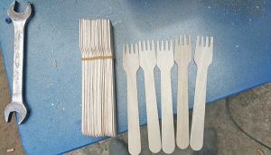 Automatic-Wooden-Fork-Teeth-Machine-for-Ukraine-Customer