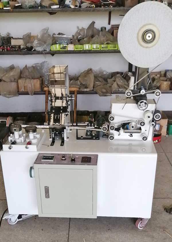 Automatic-Wooden-Coffee-Stick-Three-Side-Sealing-Packing-Machine-for-Egypt