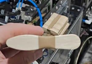 Automatic-Asymmetric-Wooden-Ice-Spoon-Counting-Bundling-Packing-Machine-Final-Result